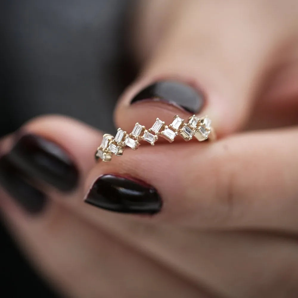 14K Solid Gold Baguette Diamond Zig Zag Shared Prong Ring 0.32 CTW