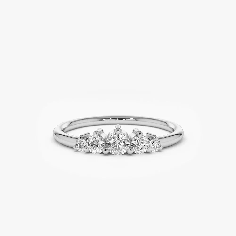 14K Gold Round Diamond 5 Stone Graduating Wedding Ring 0.30 CTW