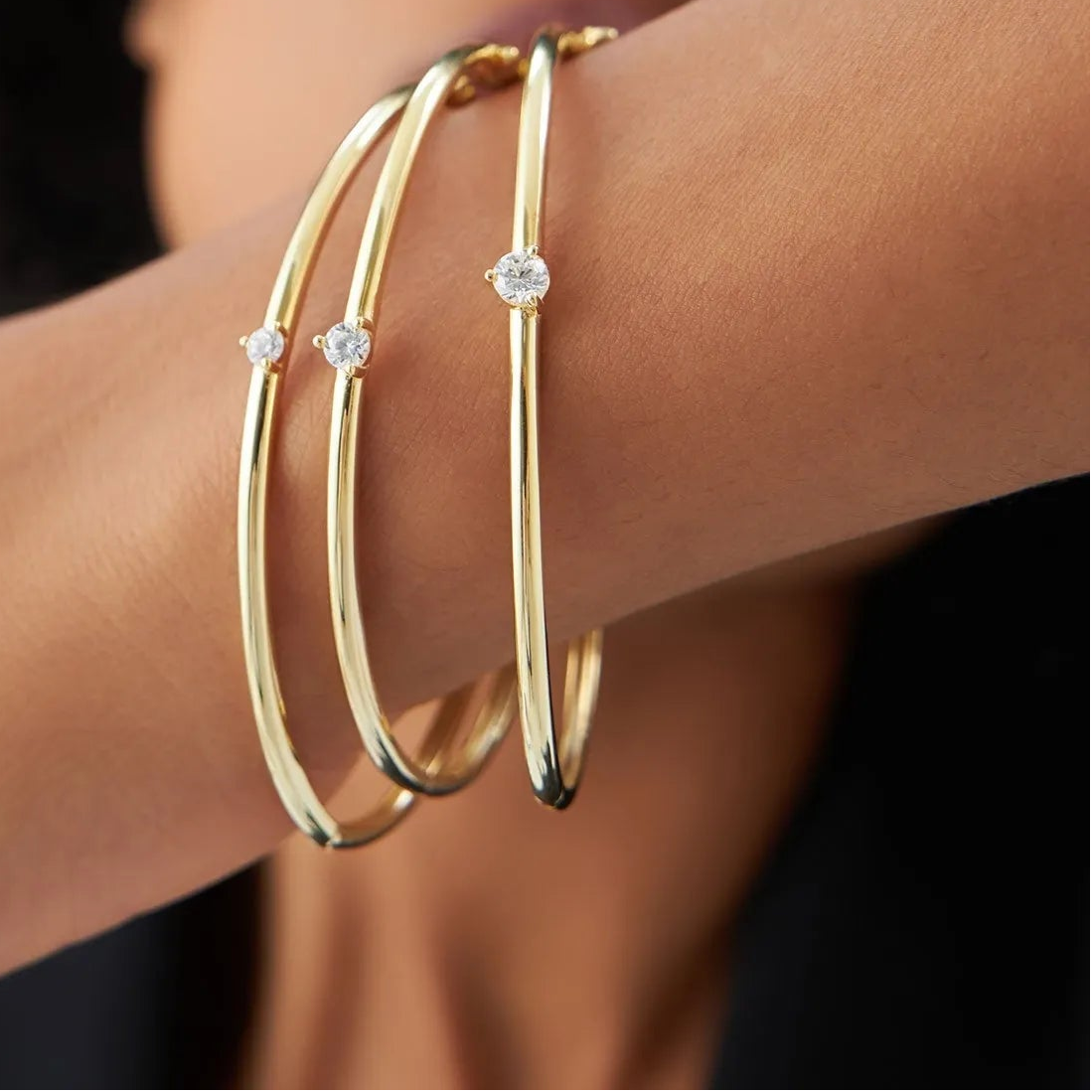 14K Solid Gold 0.30 CTW Round Diamond Solitaire Prong Set Bangle