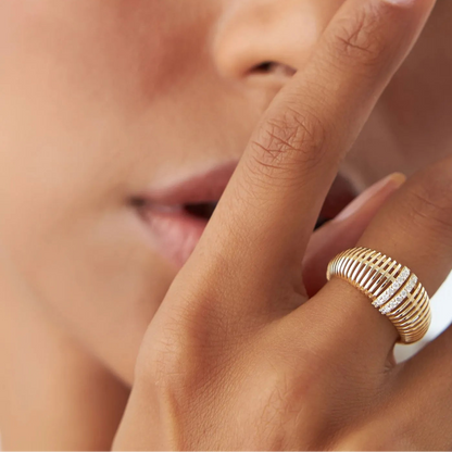 14k Solid Gold Round Diamond 0.18 Carat Ribbed Dome Statement Ring