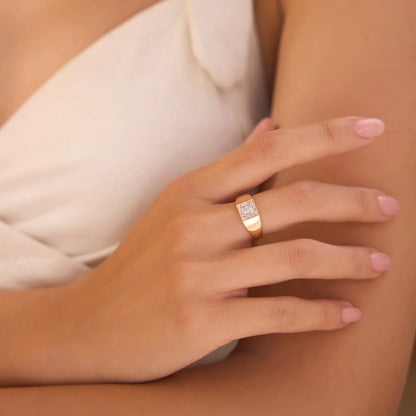 14k Solid Gold Baguette Diamond 0.50 Carat Square Illusion Setting Signet Pinky Ring