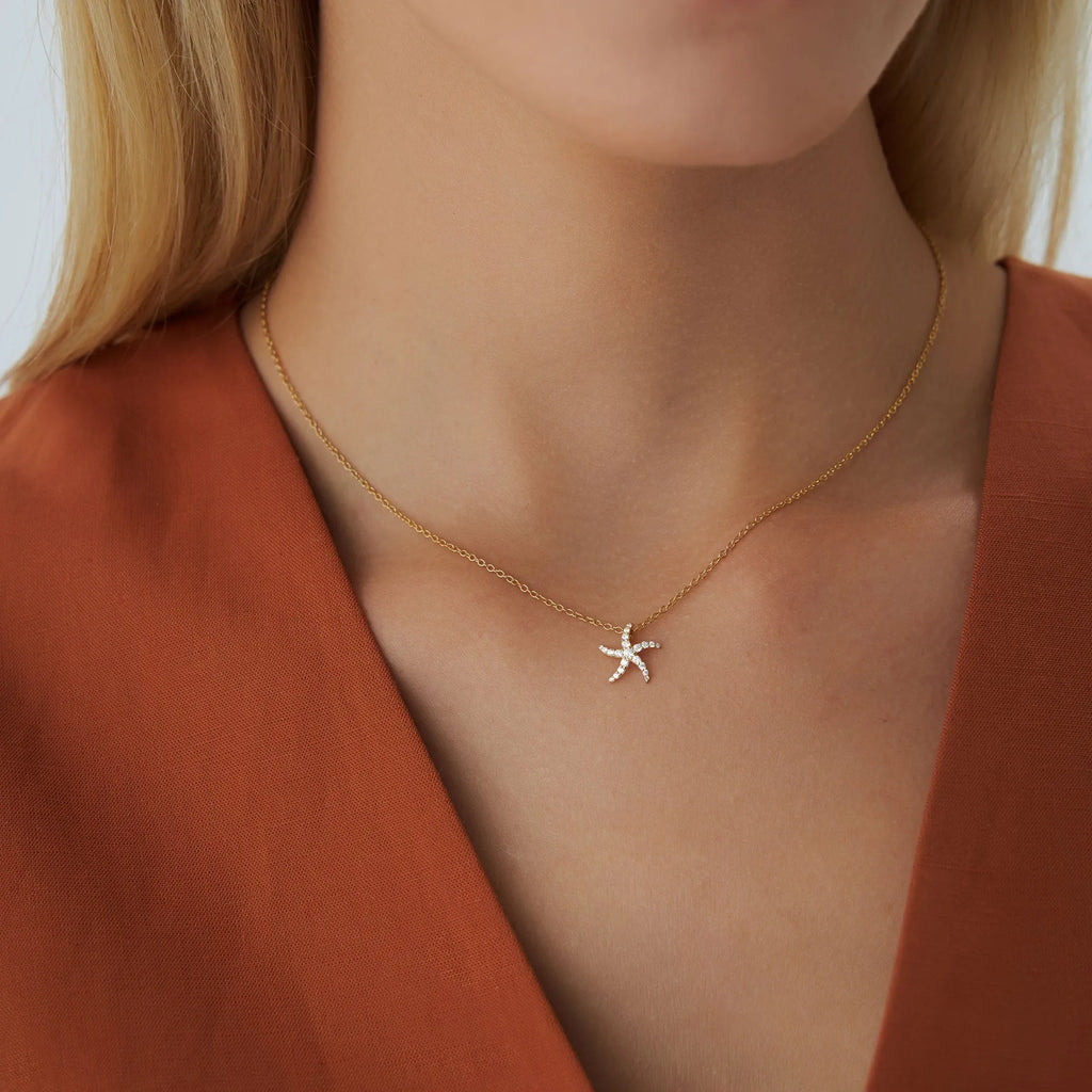 14K Solid Gold 0.25 CTW Round Diamond Starfish Charm Pendant Necklace
