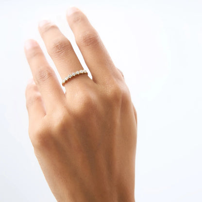 14K Solid Gold 0.20 ctw Round Cut Diamond Seven Stone Wedding Ring