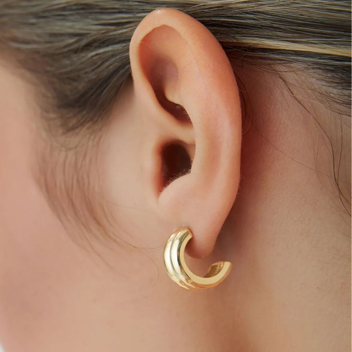 14k Solid Gold Twin C Hoop Earrings 10mm Inner Diameter 7.65mm Width