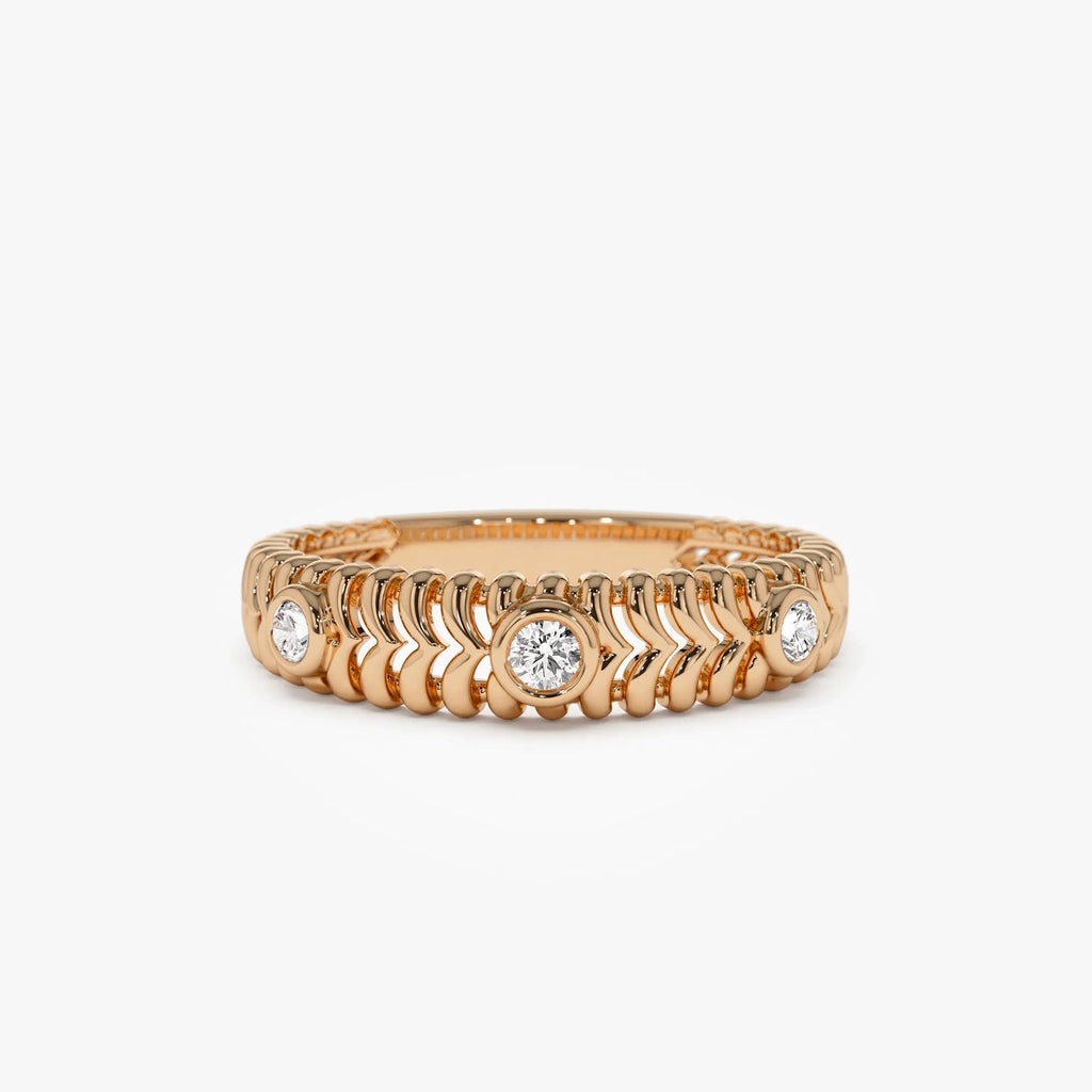 14K Solid Gold Round Diamond 0.12 Carat Ribbed Three Stone Ring