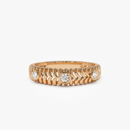 14K Solid Gold Round Diamond 0.12 Carat Ribbed Three Stone Ring
