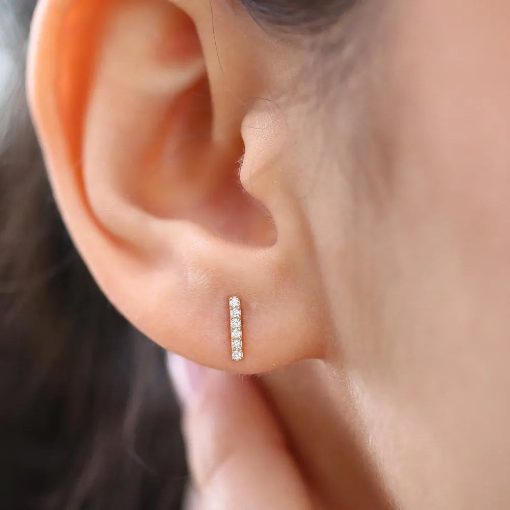 14k Gold Lab Grown Diamond Round Cut Bar Stud Earrings 0.10 ctw