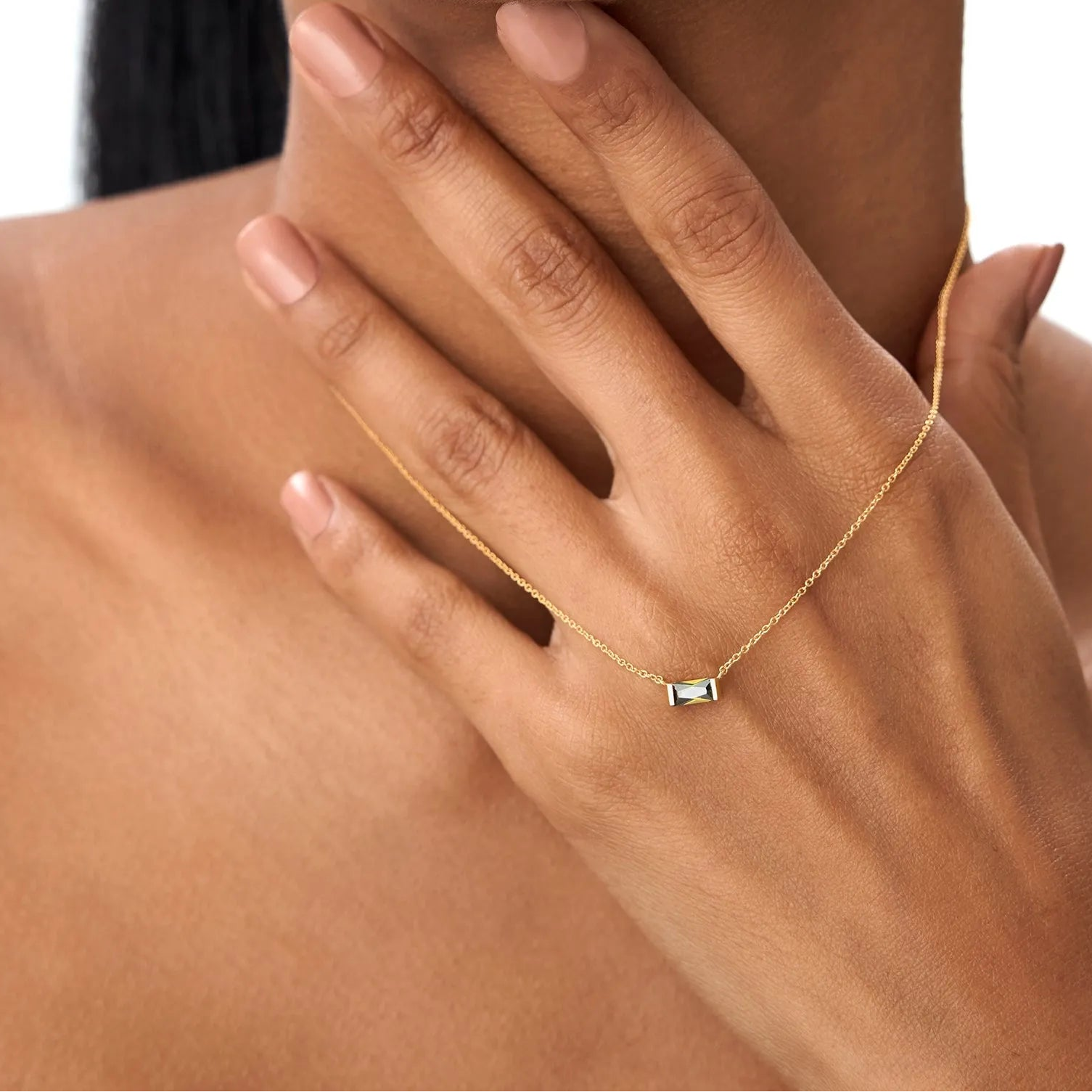 14k Solid Gold Peridot Baguette Birthstone Necklace 0.40 Carat