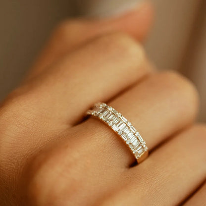 14K Solid Gold Baguette and Round Diamond 0.85 Carat Wedding Band