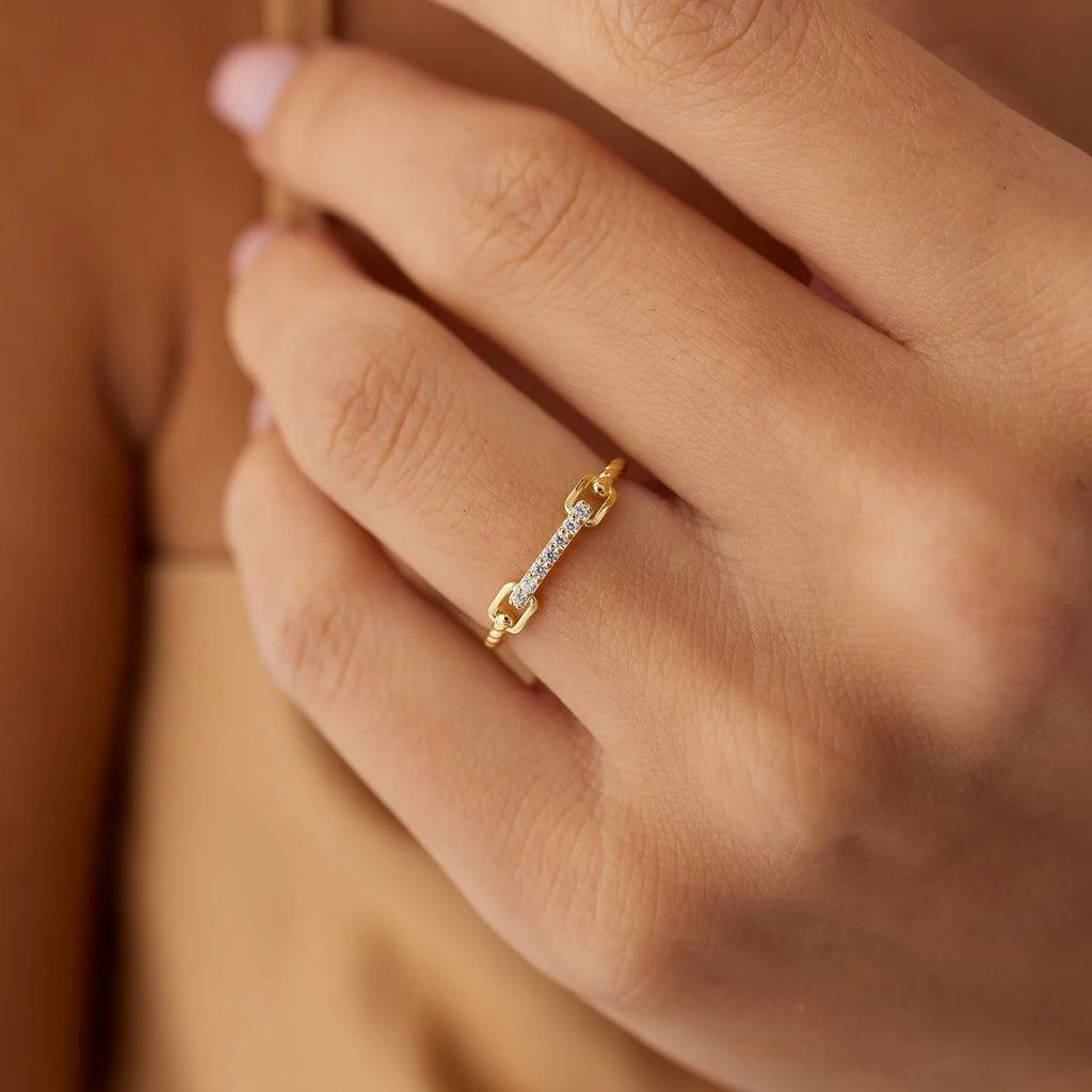 14k Gold Round Cut Diamond Braided Stackable Pave Ring 0.07 ctw
