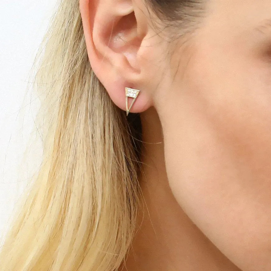 14k Gold Diamond Round Cut Elongated Triangle Stud Earrings Micro Pave 0.14 ctw