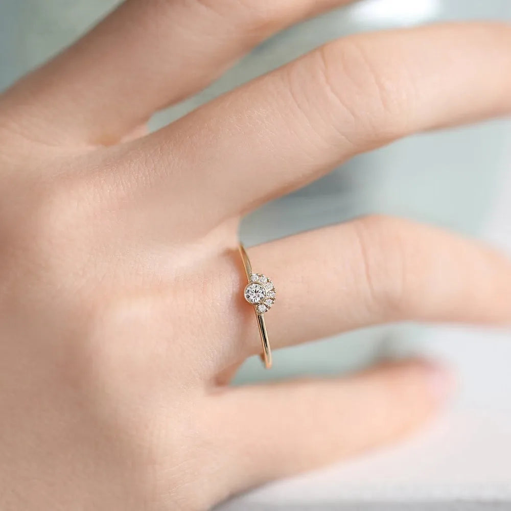 14K Gold 0.14 ctw Round Diamond Half Halo Bezel Setting Ring