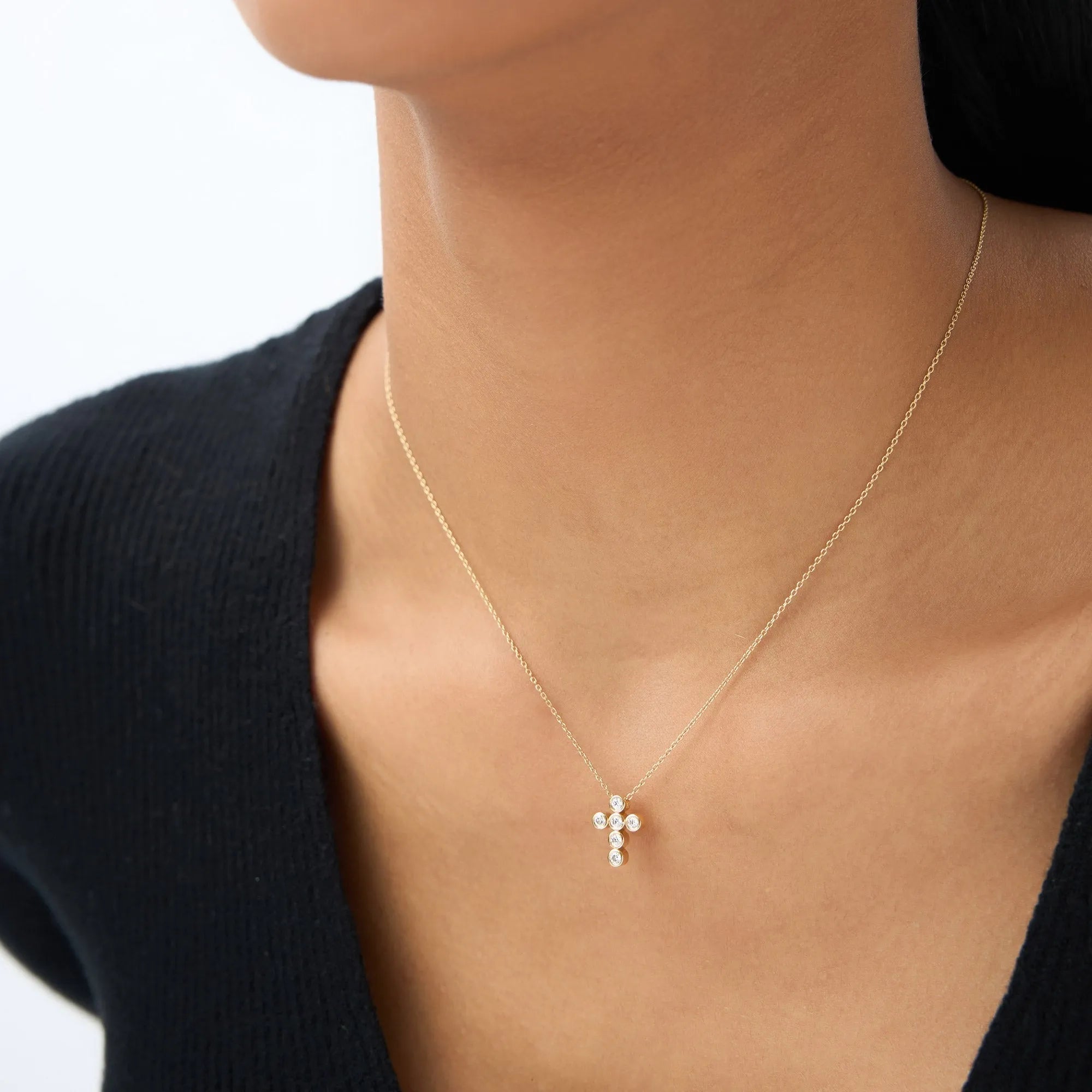 14K Solid Gold Round Diamond 6 Stone Cross Pendant Necklace Bezel Set 0.26ctw