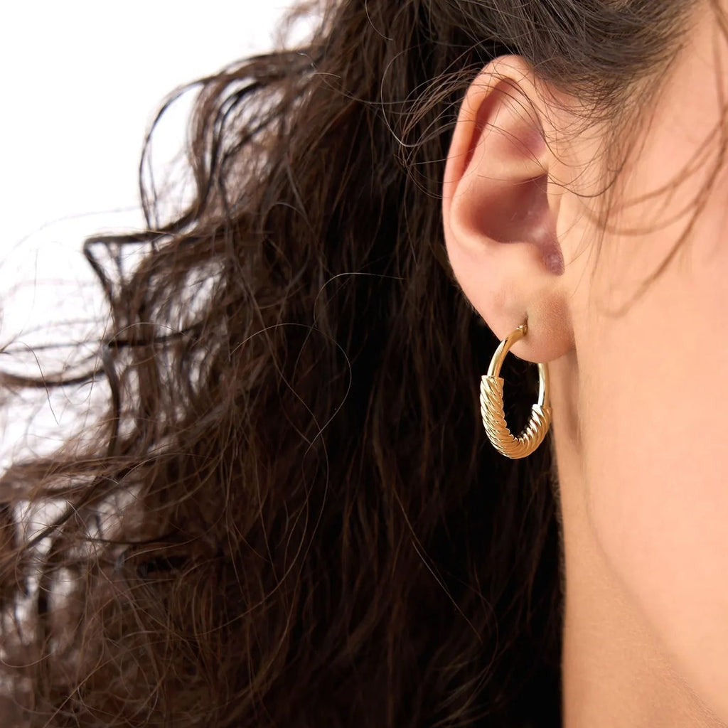 14k Yellow Gold Twist Rope Medium Hoop Earrings 23mm Outer Diameter 3.9mm Width