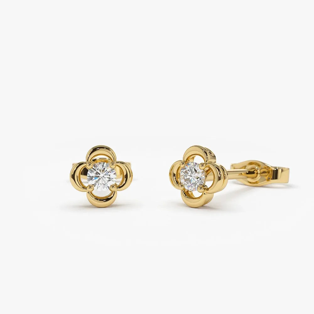 14k Gold Diamond Round Cut Clover Stud Earrings 0.14 ctw