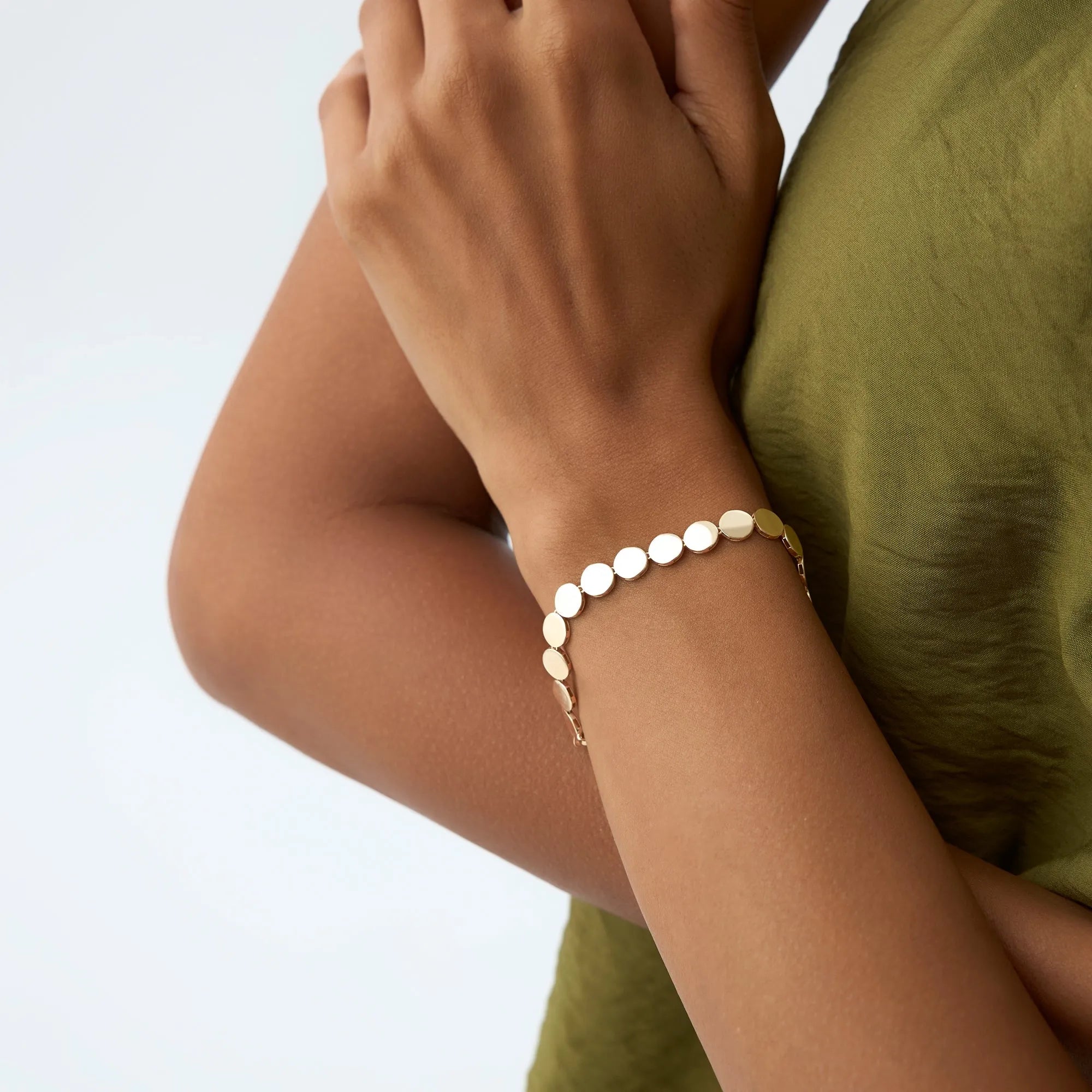 14K Gold 6.5mm Wide Round Link Chain Bracelet