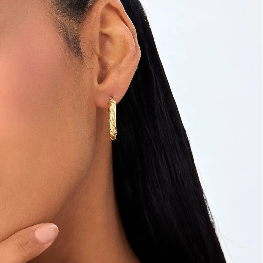 14k Yellow Gold Bold Braided Hoop Earrings 22mm 3.75mm Width