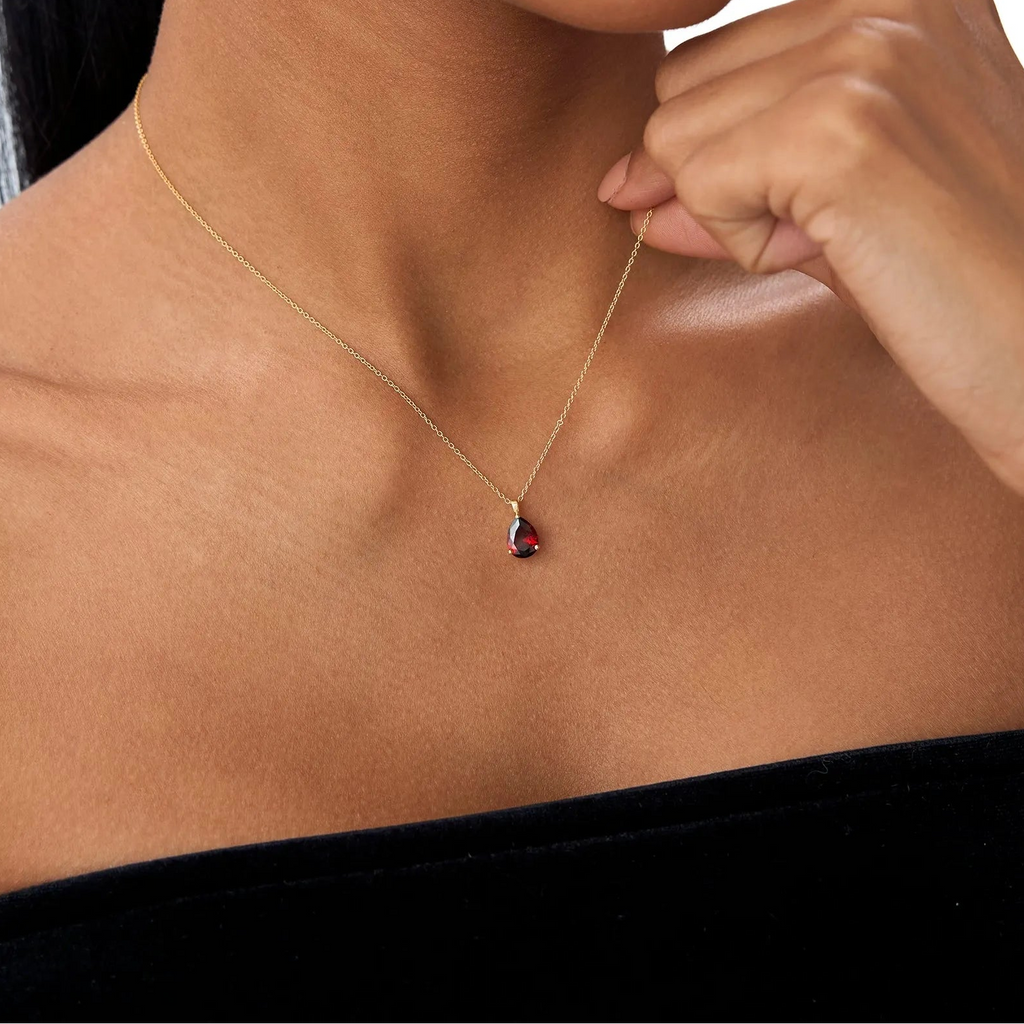 14k Solid Gold Garnet Pear Shaped Solitaire Necklace 0.81 Carat