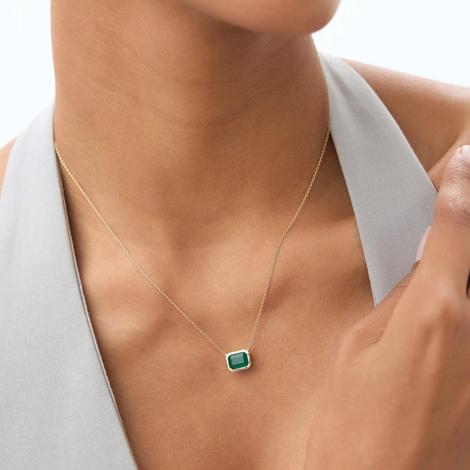 14k Solid Gold Octagon Cut Emerald 1.50 to 2.20 CTW Bezel Setting Necklace