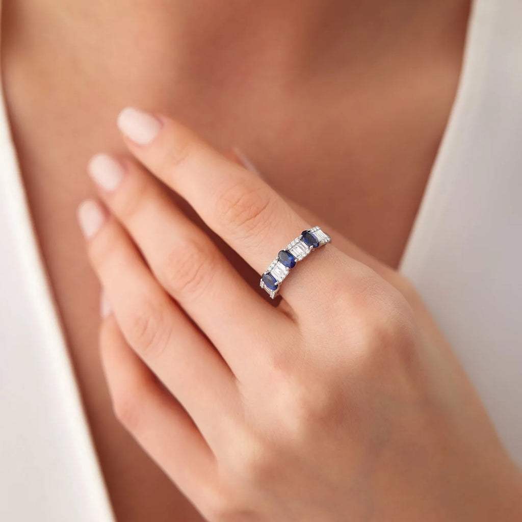 14k Gold Sapphire and Diamond Oval Baguette and Round Cut Ring 1.46 ctw