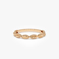 14k Gold Oval Link Ring 2.4mm Wide Graduated Band
