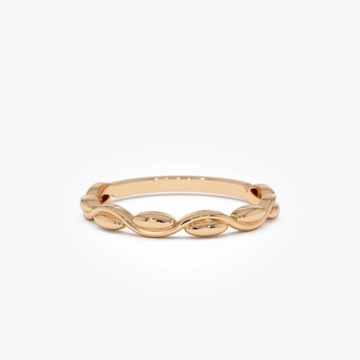 14k Gold Oval Link Ring 2.4mm Wide Graduated Band