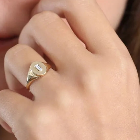 14K Gold Baguette Diamond Bezel Set Oval Signet Ring 0.13ctw