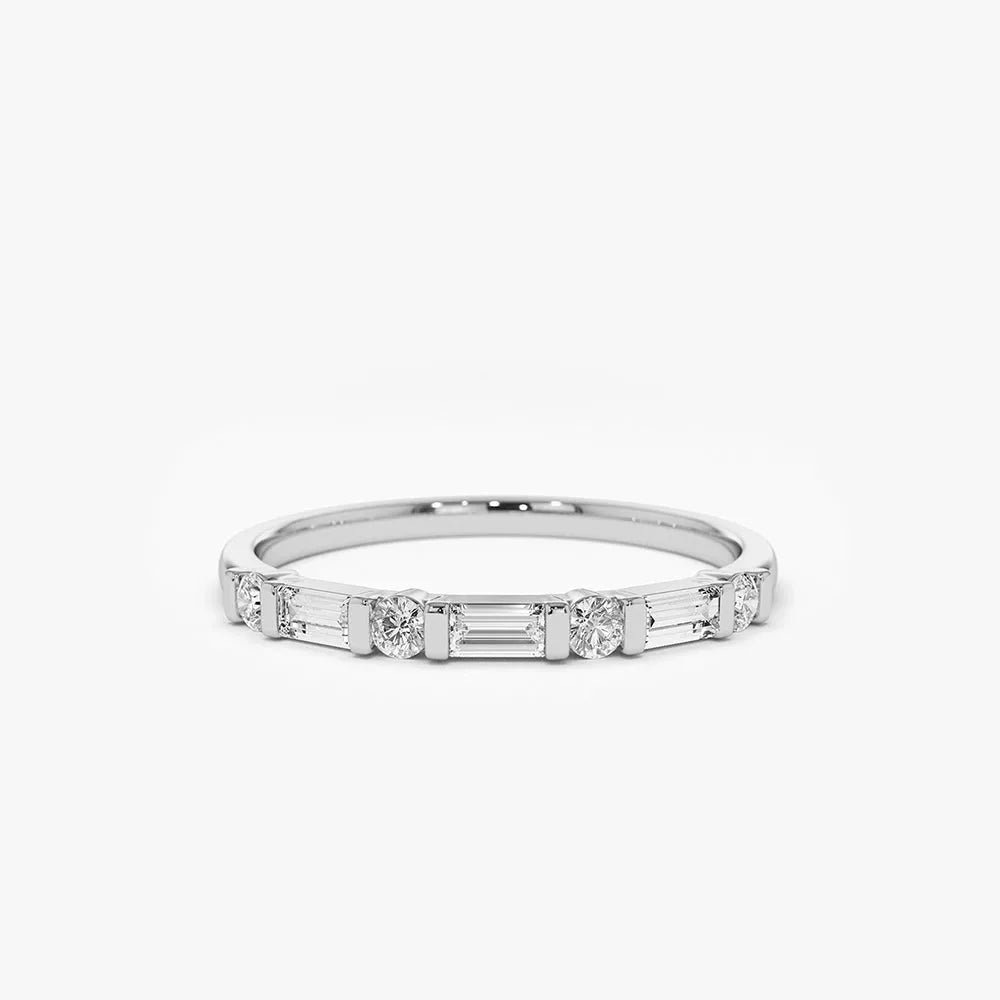 14K Solid Gold Diamond Baguette and Round Alternating Wedding Ring 0.27 CTW