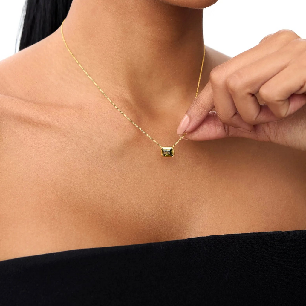 14k Solid Gold Peridot Emerald Cut Necklace 1.15 Carat Bezel Setting