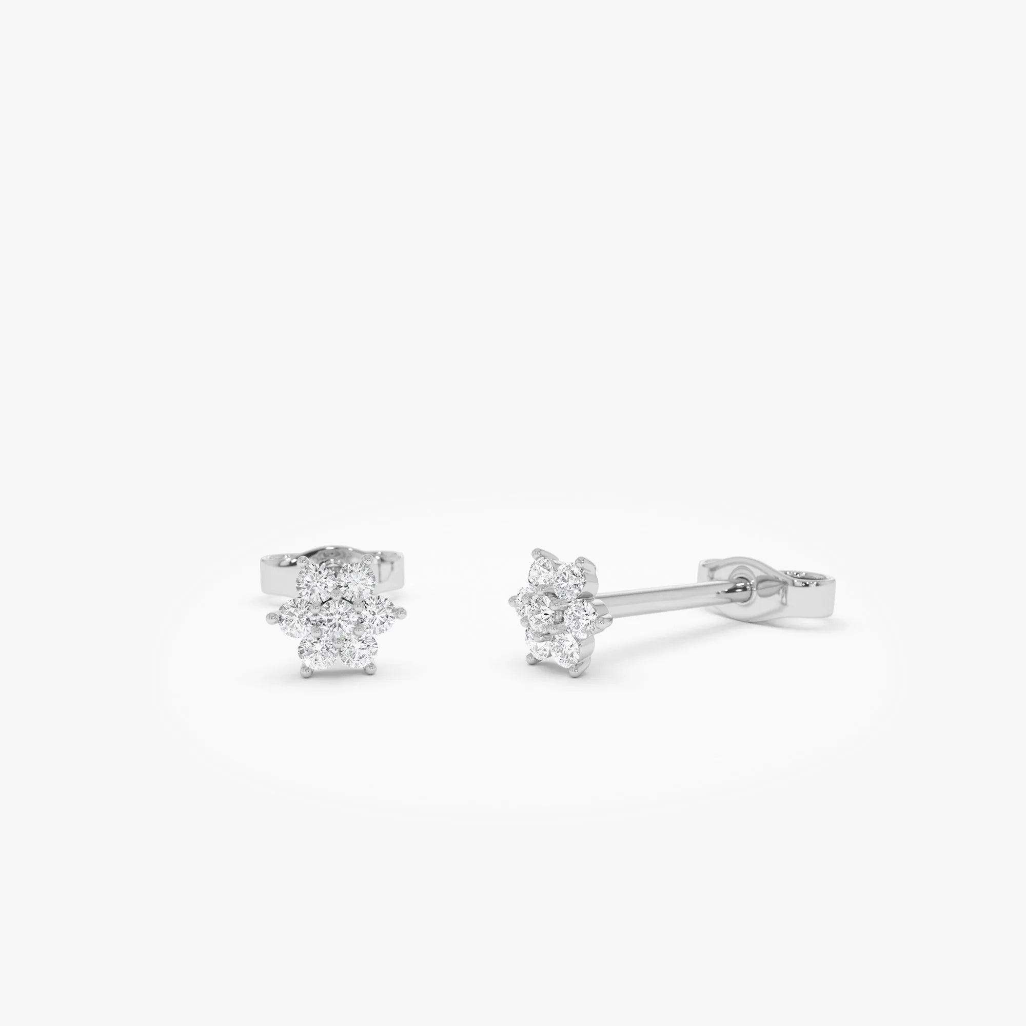14k Gold Diamond Round Cut Floral Cluster Stud Earrings 0.18 ctw