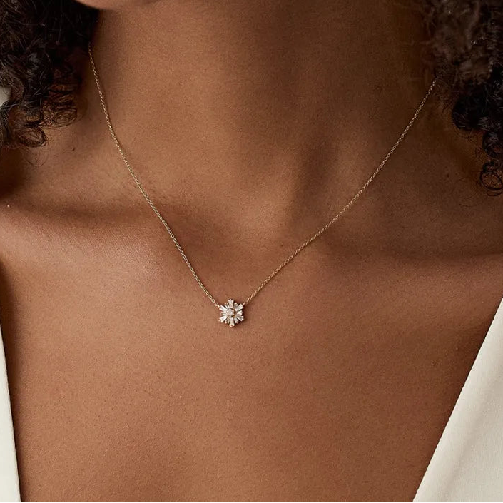 14K Solid Gold Round and Tapered Baguette Diamond Necklace Prong Setting 0.36ctw