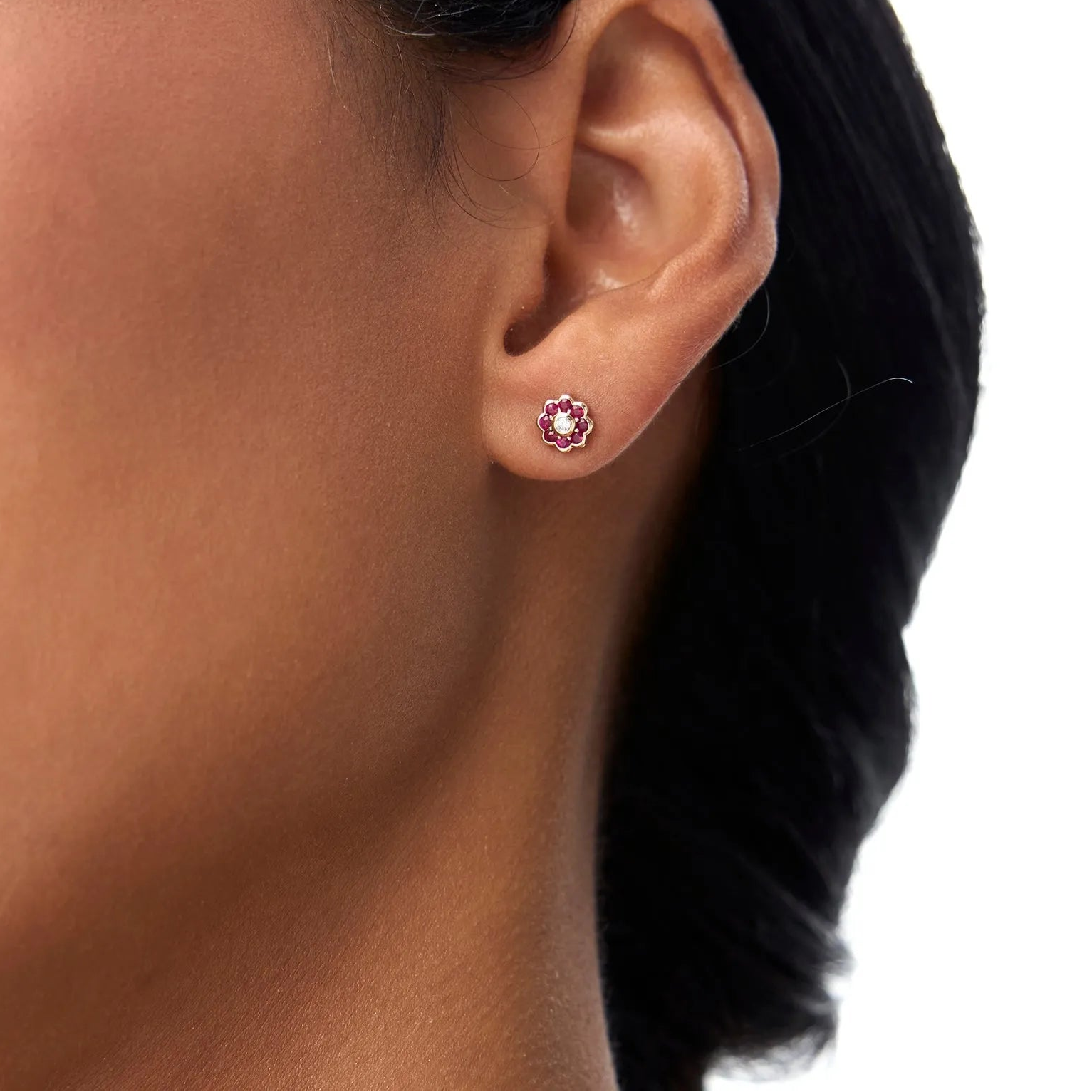 4k Gold Ruby and Diamond Round Cut Flower Stud Earrings Bezel Setting 0.57 ctw