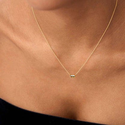 14k Solid Gold Peridot Baguette Birthstone Necklace 0.40 Carat