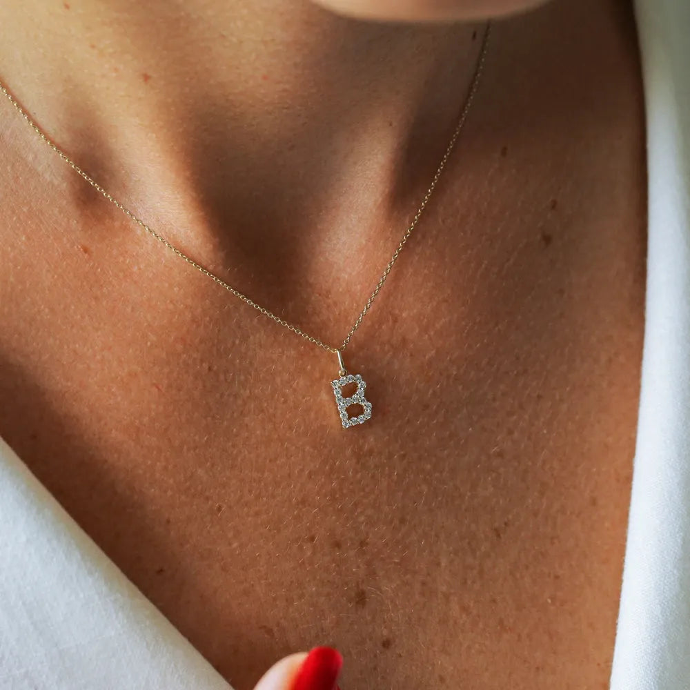 14K Solid Gold Round Diamond Medium Initial Letter Pendant Necklace 0.30ctw
