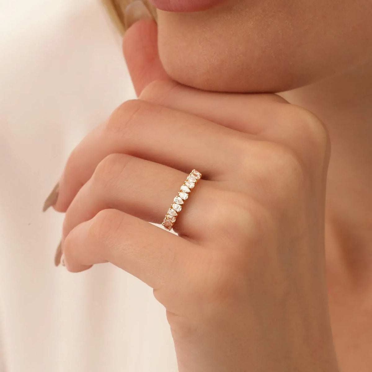 14k Gold 0.67 Carat Pear Shape Diamond Half Eternity Prong Setting Band