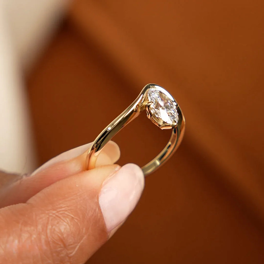 14k Gold Lab Grown Diamond 1.00 Carat Oval Cut IGI Certified Designer Setting Nerissa Ring