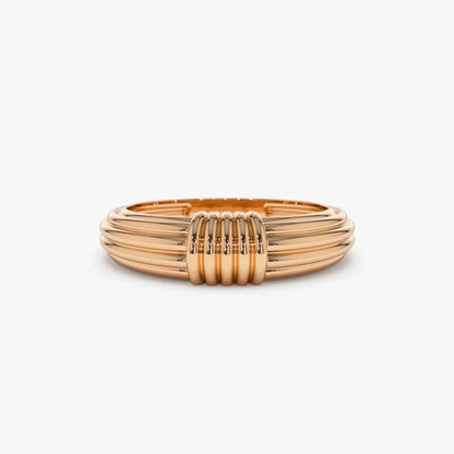 14k Ribbed Dome Graduating Gold Ring