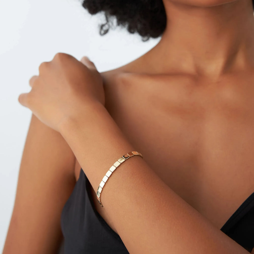 14k Gold Wide Square Link Stacking Chain Bracelet