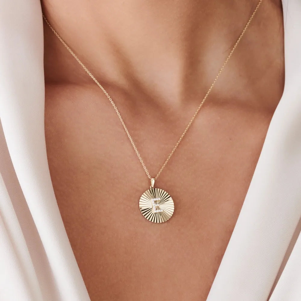 14K Solid Gold Round Diamond Initial Disc Pendant Necklace 0.10ctw