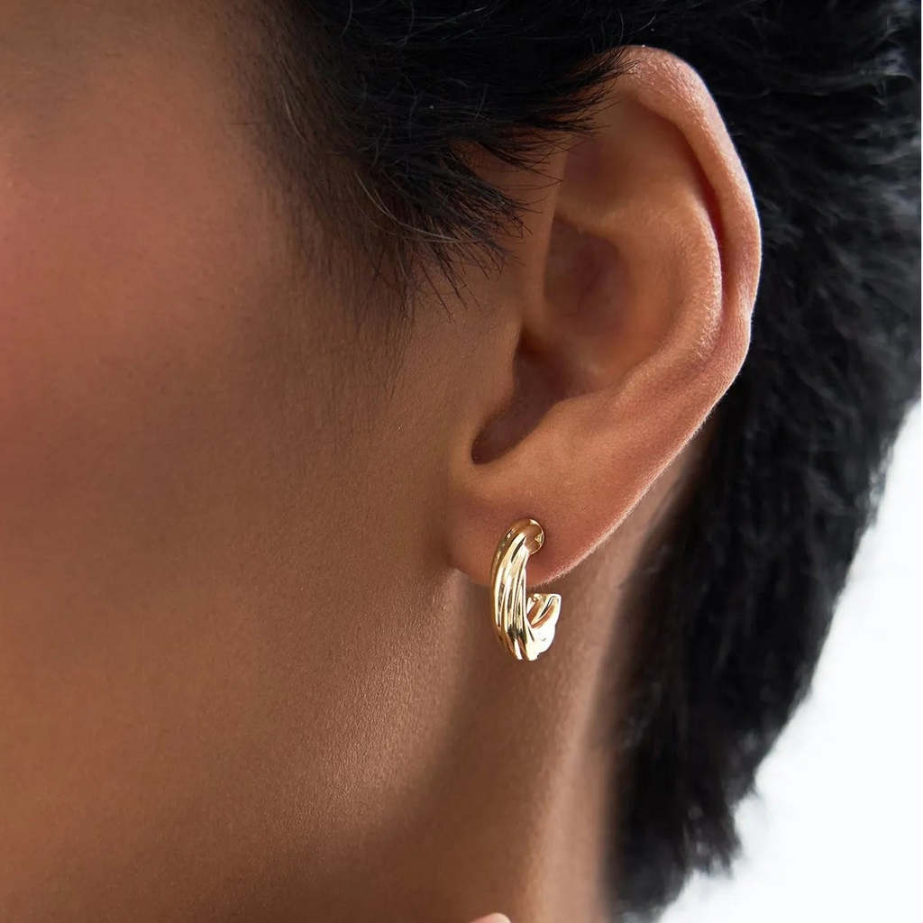 14k Yellow Gold Bold Twisted Curve Hoop Earrings 15mm 3.75mm Width