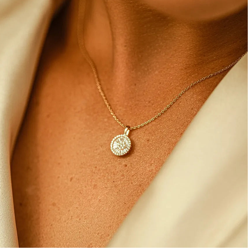 14K Solid Gold Baguette and Round Diamond Disc Cluster Necklace 0.44ctw