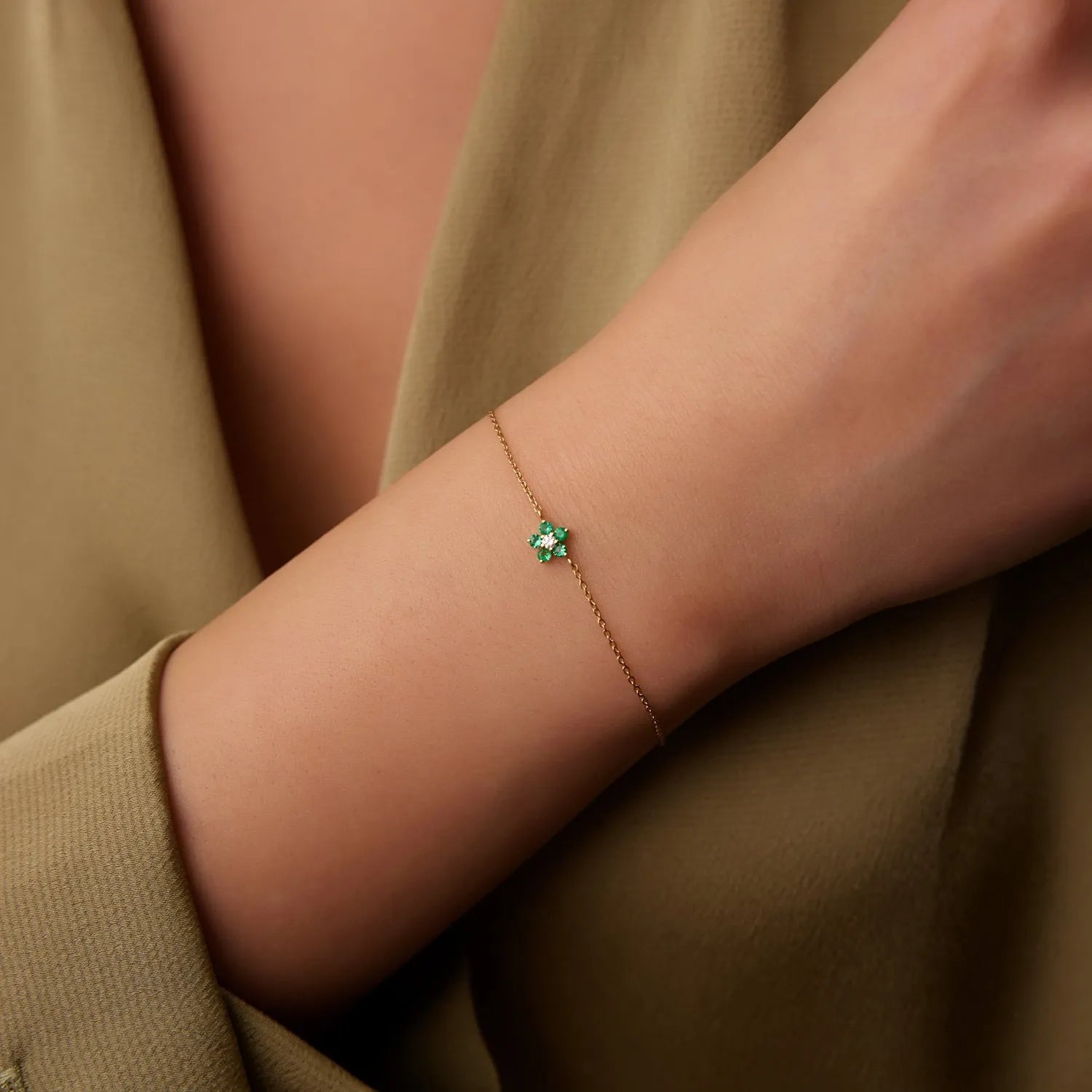 14K Solid Gold Round Emerald and Diamond Flower Charm Bracelet