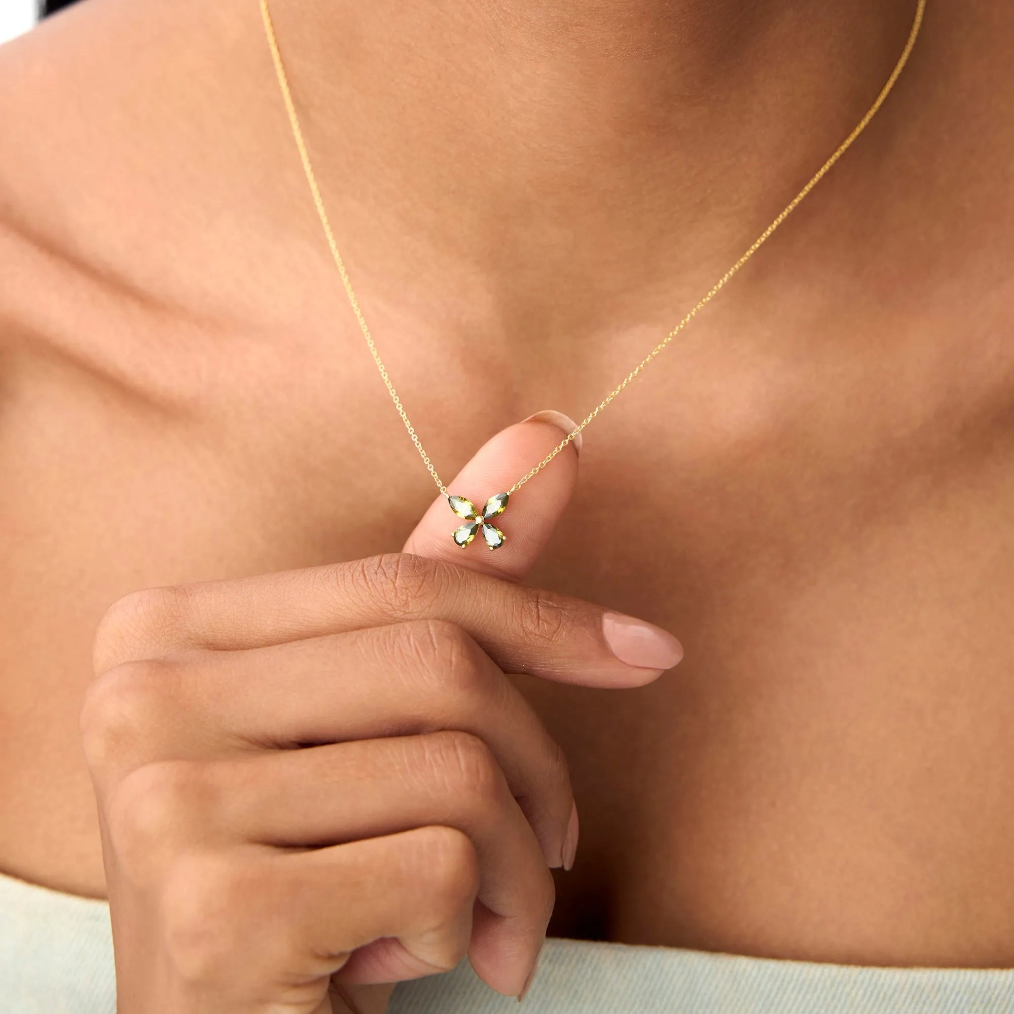 14k Solid Gold Peridot Pear and Marquise Butterfly Necklace 1.10 Carat