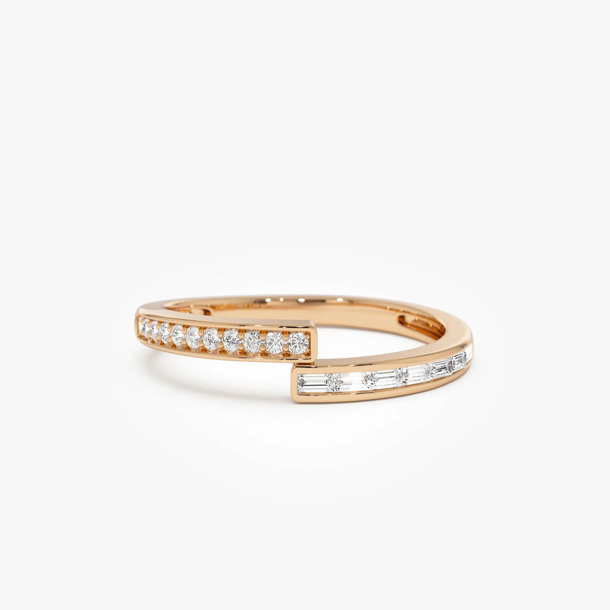 14k Solid Gold Baguette and Round Diamond Crossover Ring 0.25 ctw