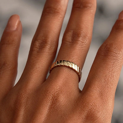 14k Solid Gold Twisted Bold Band Ring 4mm Width Minimalist Design