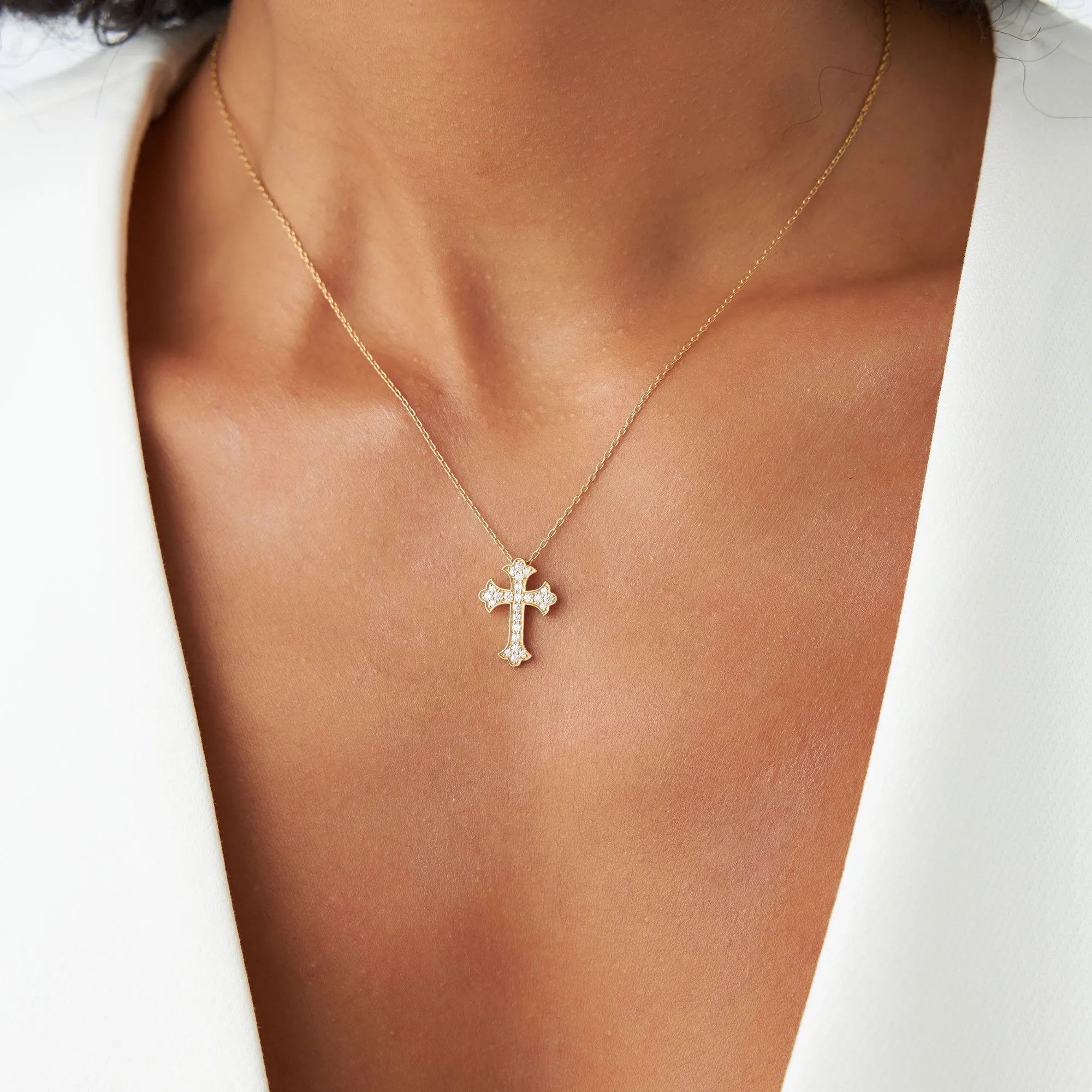 14K Solid Gold 0.32 CTW Round Diamond Gothic Cross Pave Setting Necklace