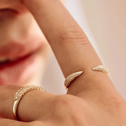 14k Gold Round Diamond 0.40ctw Micro-Pave Claw Ring
