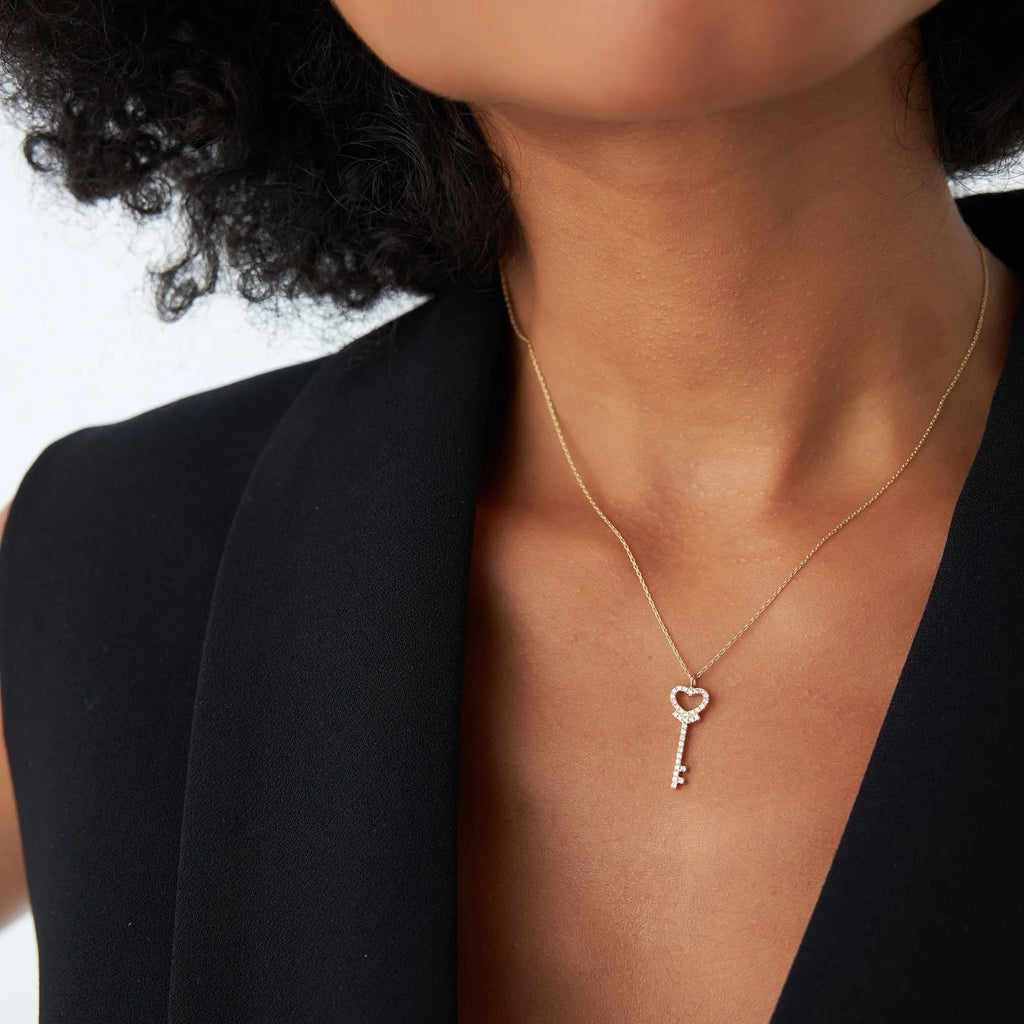 14K Solid Gold 0.20 CTW Round Diamond Heart Key Pendant Necklace