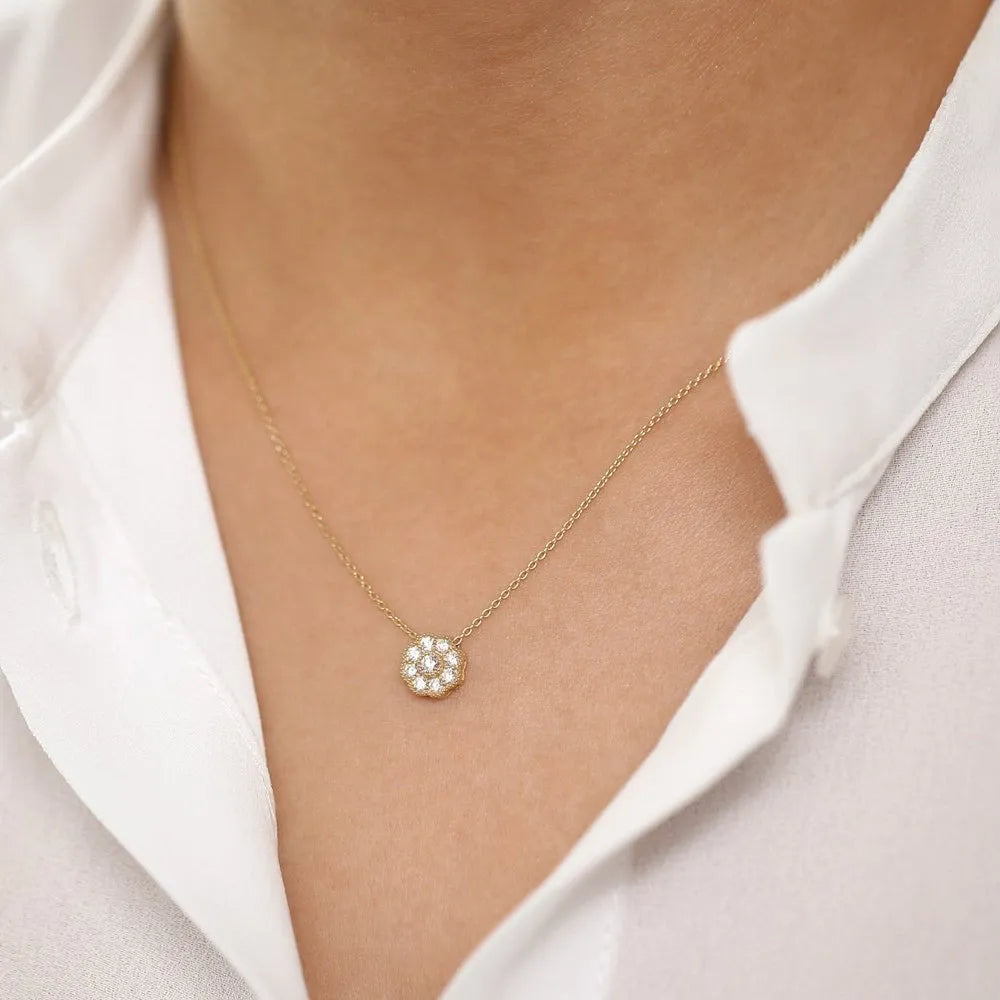 14K Solid Gold Round Diamond Floral Pendant Necklace 0.35ctw