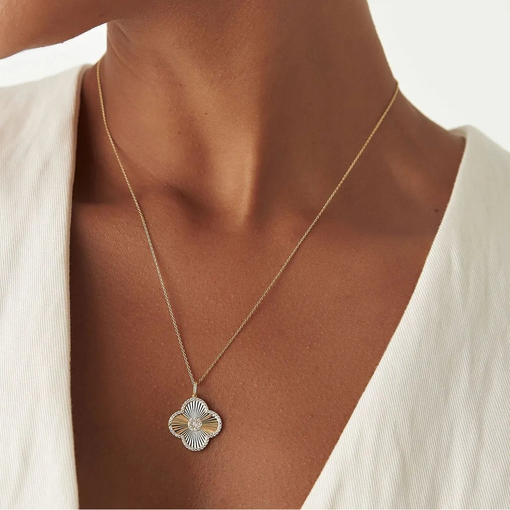 14K Solid Gold 0.38 CTW Round Diamond Textured Clover Charm Pendant Necklace